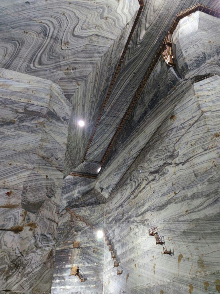 The Marvels of Slănic Salt Mine 2024:Discovering the Depths