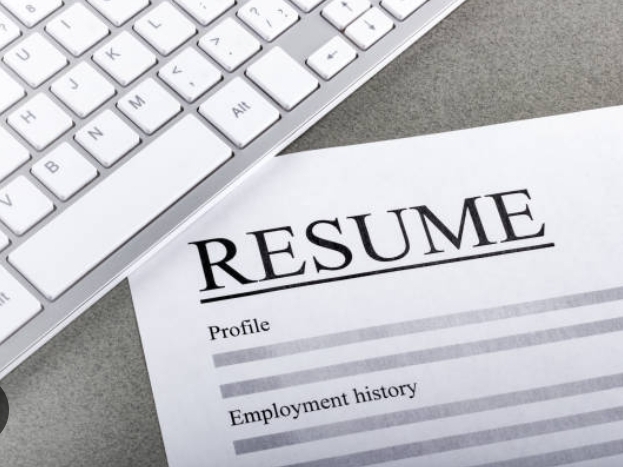 Resume Trends 2024: What’s Hot and What’s Not